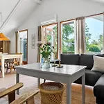 Casa de Férias 4 Bedroom Beautiful In Sydals Nedre Lysabild