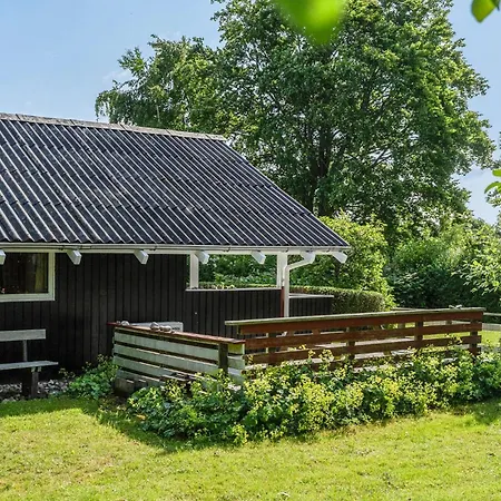 Holiday home 4 Bedroom Beautiful In Sydals